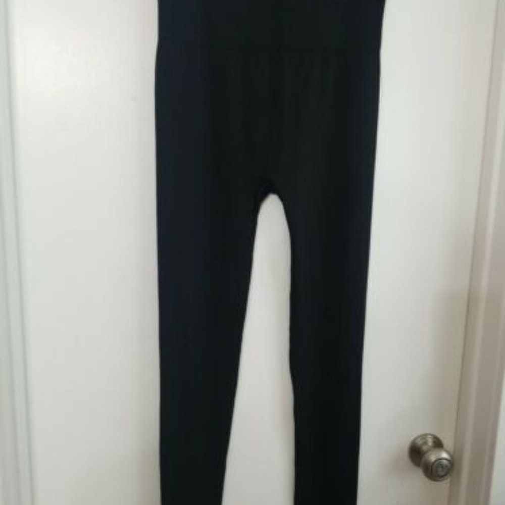 Maternity Leggings - Picture 5 of 9